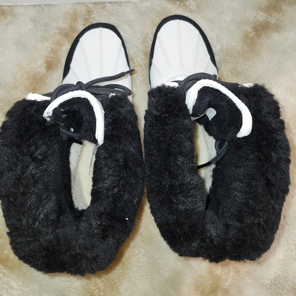 UGG‎ Men's Black and White Winter Boots